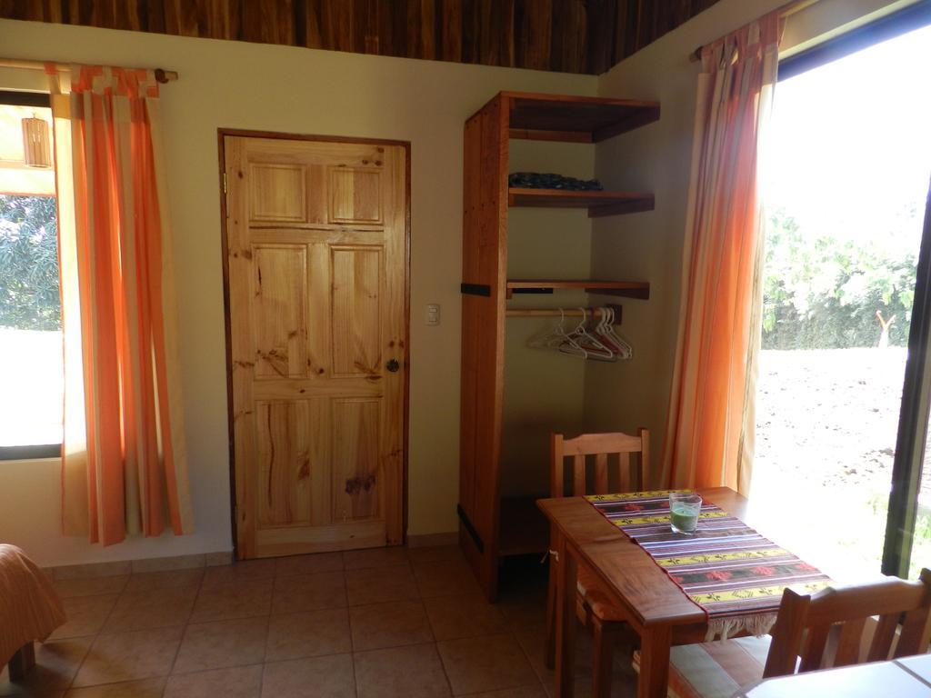 El Paraiso Verde B&B Atenas Room photo